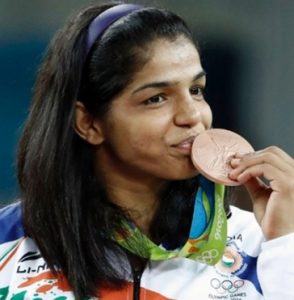 தங்கம் வென்றால் தான் சாக்ஷிக்கு கல்யாணம்! சொன்னது யார் தெரியுமா?