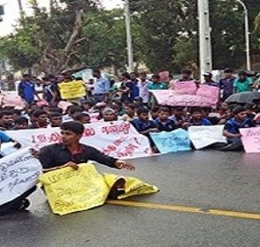 யாழ்ப்பாண பல்கலைக்கழக மாணவர்கள் இருவரின் போலிஸ் கொலை தமிழ் தேசியவாதிகளை அம்பலப்படுத்துகிறது