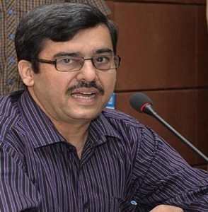 3 தொகுதி இடைத்தேர்தலில் பணப்பட்டுவாடாவை தடுக்க டெல்லியில் ஆணையர்களுடன் தமிழக தேர்தல் அதிகாரி ஆலோசனை