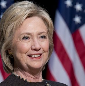 தோல்வியால் துவண்டுவிட்டேன் ஹிலாரி கிளிண்டன் உருக்கமான பேச்சு