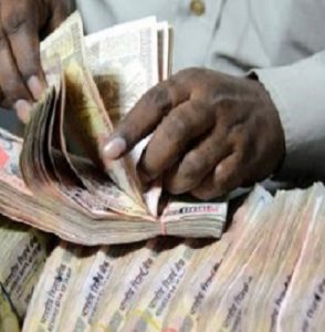 தடைச் செய்யப்பட்ட இந்திய ரூபாய் நோட்டுக்களால் மலேசியர்களும் இந்திய தொழிலார்களும் கலக்கம்