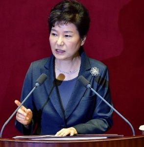 தென்கொரிய அதிபருக்கு எதிராக குற்ற விசாரணை தீர்மானம்