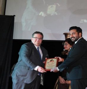 ஸ்காபுறோ யோகி அன்ட் பார்ட்னர்ஸ் நிறுவனத்தின் ஆதரவில் கடந்த சனிக்கிழமையன்று நடைபெற்ற Mr & Mrs பல்சுவை விழா