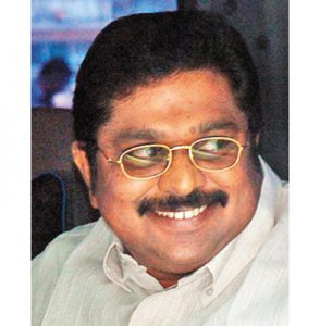 தினகரனுக்கு ரூ28 கோடி அபராதம்: அதிமுகவை கபளீகரம் செய்த மன்னார்குடி குடும்பத்துக்கு முதல் அடி!