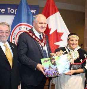 Today Markham Mayor Frank Scarpitti, joined with Regional and Council Members to sign Partnership Accord, with Eabametoong First Nation Community.