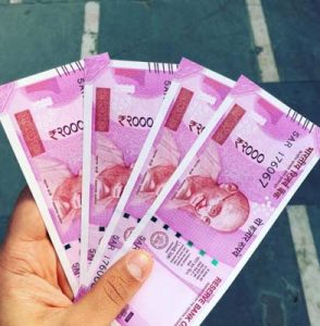 புதிய 500, 2,000 ரூபாய் நோட்டுகளில் தேவநாகரி எண்கள் இடம் பெற்றதற்கு தி.மு.க. கண்டனம்