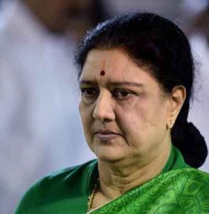 சசிகலா குற்றவாளி: உச்ச நீதிமன்றம் அதிரடி தீர்ப்பு!