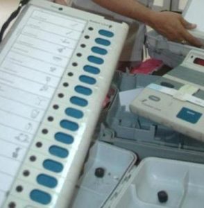 சென்னை ஆர்.கே.நகர் தொகுதிக்கு ஏப்ரல் மாதம் 12-ம் தேதி இடைத்தேர்தல்: தேர்தல் ஆணையம் அறிவிப்பு