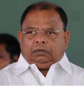 முதல்வர், 6 அமைச்சர் பதவிகளை கேட்கிறார் ஓபிஎஸ்: வெற்றிவேல் எம்.எல்.ஏ குற்றச்சாட்டு