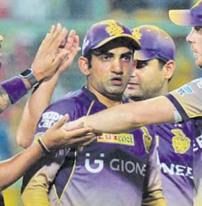 ஐ.பி.எல். கிரிக்கெட் வெளியேற்றுதல் சுற்றில் ஐதராபாத் அணி 128 ரன்கள் சேர்ப்பு