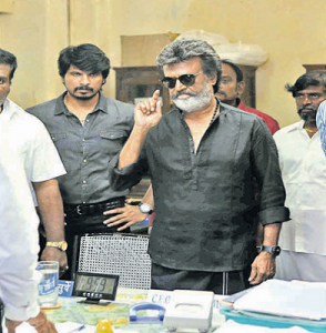 மும்பையில் ரஜினிகாந்தின் ‘காலா’ படப்பிடிப்பு தொடங்கியது; நெல்லை தமிழ் பேசி நடித்தார்