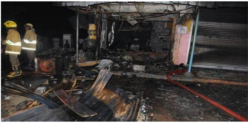 சென்னை கொடுங்கையூரில் பயங்கர தீ விபத்து: சிலிண்டர் வெடித்து தீயணைப்பு வீரர் பலி- போலீஸார் உட்பட 48 பேர் படுகாயம்