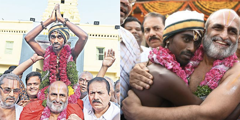 தெலுங்கானாவில் தலித் பக்தரை தோளில் சுமந்து சென்ற அர்ச்சகர்