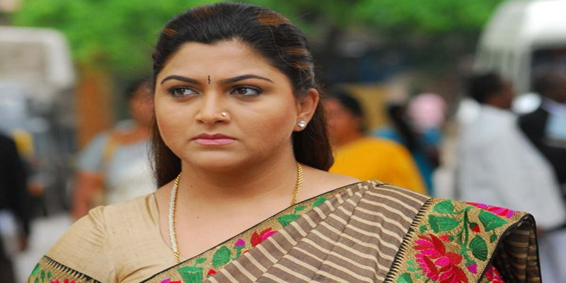 நடிகை என்பதால் என்னை விமர்சிப்பதா? குஷ்பு காட்டம்