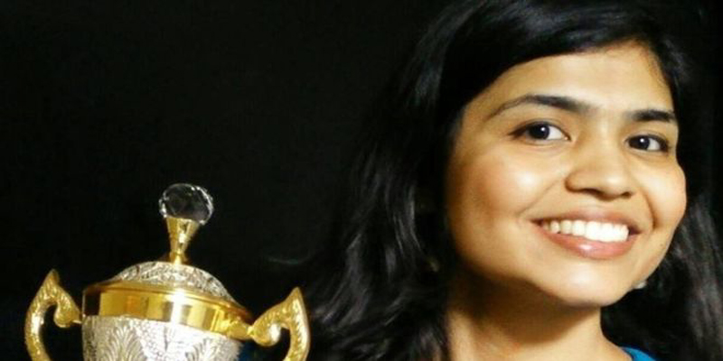 ”ஹிஜாப் அணிய மாட்டேன்”: இரான் விதிகளை எதிர்த்து இந்திய செஸ் வீராங்கனை விலகல்