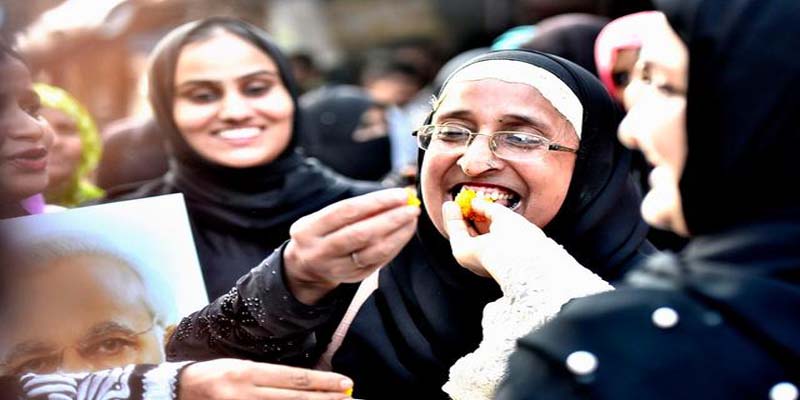 முத்தலாக் அவசர சட்டம்: ஜனாதிபதி ஒப்புதல்