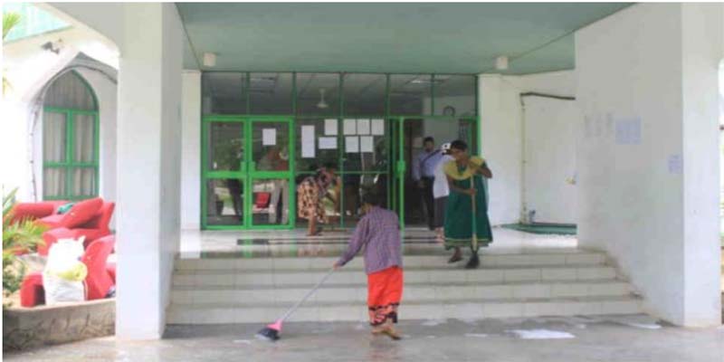 இலங்கை தென்கிழக்குப் பல்கலை.: நிர்வாக அலுவலகத்தை ஆக்கிரமித்த மாணவர்கள் கைது