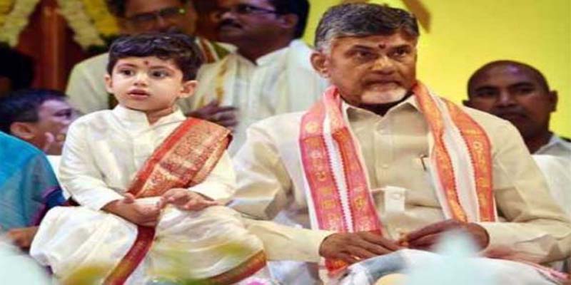 ஆந்திர முதல்வர் சந்திரபாபு நாயுடுவை விட அவரது 3 வயது பேரனின் சொத்து மதிப்பு 6 மடங்கு அதிகம்