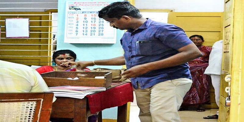 தமிழகம் முழுவதும் 24 அரசு அலுவலகங்களில் லஞ்ச ஒழிப்புத்துறை சோதனை