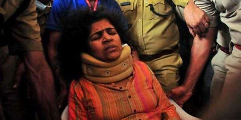 சபரிமலைக்கு கள்ளப்பயணமாக சென்ற கனகதுர்காவை, கணவர் வீட்டை விட்டு துரத்தியடித்தா