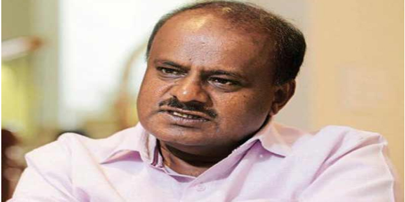 வருமான வரித்துறை அதிகாரிகளை வைத்து ரெய்டு நடத்துவது தான் மோடியின் உண்மையான சர்ஜிக்கல் ஸ்டிரைக் : கர்நாடக முதல்வர் குமாரசாமி
