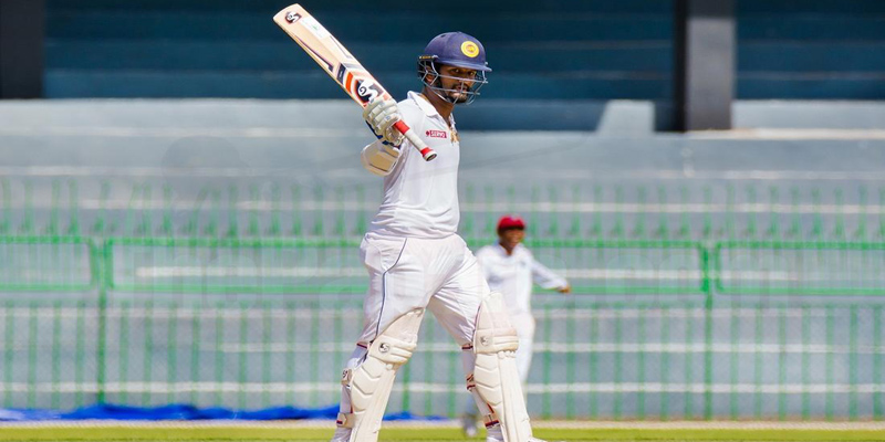 இலங்கை டெஸ்ட் கிரிக்கெட் அணித் தலைவர் திமுத் கருணாரத்னவிற்கு, 7500 அமெரிக்க டாலர் அபராதம்