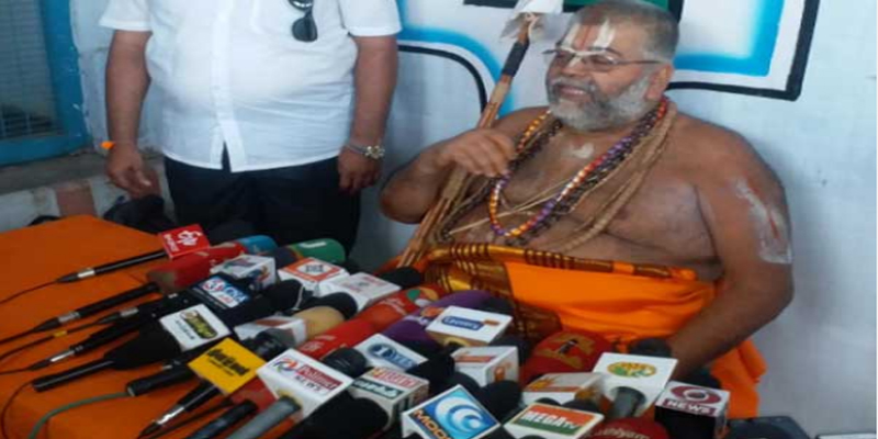கமலை நடமாட விடமாட்டோம்: ஜீயர் ஆவேசம்