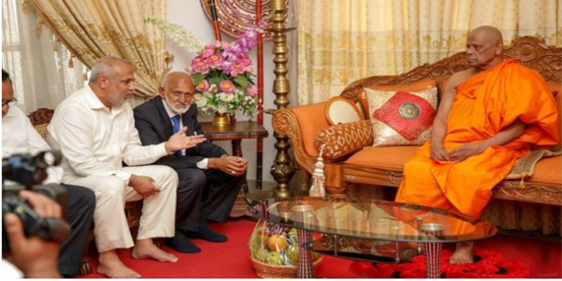 இலங்கை முஸ்லிம் நாடாளுமன்ற உறுப்பினர்கள் – பௌத்த பீடங்களின் மகாநாயக்க தேரர்கள் சந்திப்பு