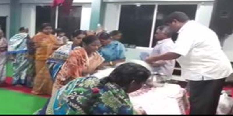 பாதிரியார் கைது – 150 பேருடன் ஞாயிறு பிரார்த்தனை கூட்டம்