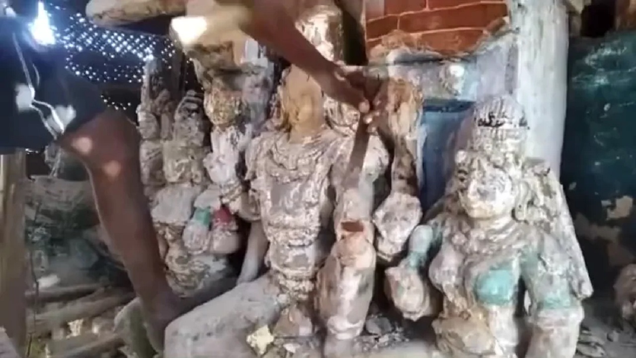 ஹிந்து விரோத திராவிட ஆட்சி:  இடிக்கப்படும் கோவில்கள்!!