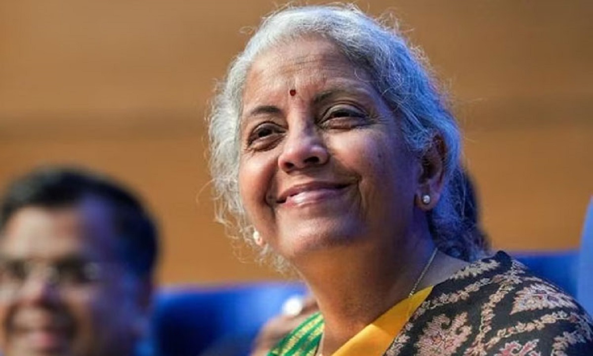 மாநில அரசுகள் ஒப்பு கொண்டால், பெட்ரோலிய பொருட்கள் ஜிஎஸ்டி வரம்பில் கொண்டு வரப்படும் – நிர்மலா சீதாராமன் மாநில அரசுகள் ஒப்பு கொண்டால், பெட்ரோலிய பொருட்கள் ஜிஎஸ்டி வரம்பில் கொண்டு வரப்படும் – நிர்மலா சீதாராமன்